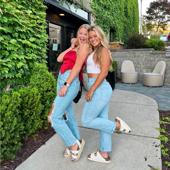 Hi!!! My names Lauren! - Picture 4 of 9